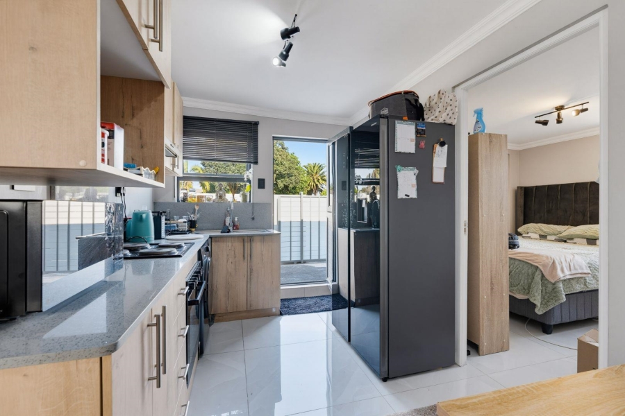 To Let 2 Bedroom Property for Rent in Flamingo Vlei Western Cape